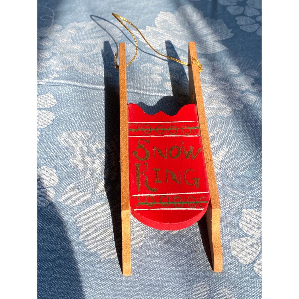 VTG Wooden Sled Snow King Hanging Holiday tree Christmas ornament Red Taiwan EUC